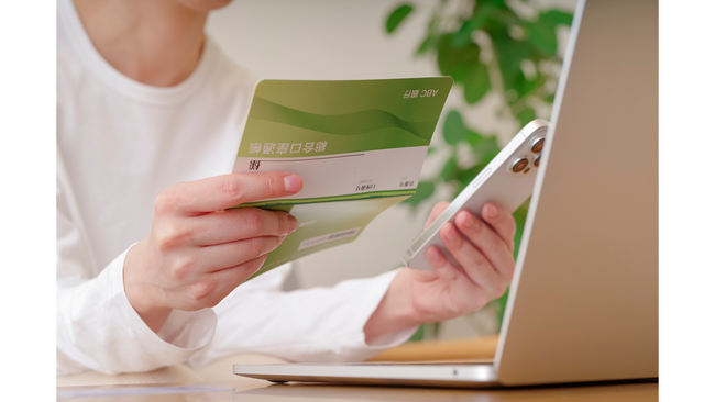 4人に1人が「100万円以上の預貯金の預け替え」を実施　昨年調査比で「金利重視」層が急増　預金者の意識変化が鮮明に
