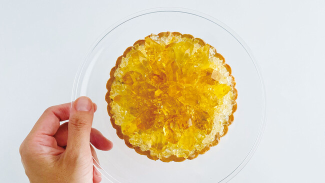 黄金色の宝石を食べる！11月の誕生石トパーズとシトリンが輝くアイスタルトを10月24日より20台の限定販売開始