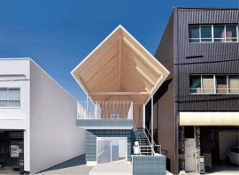 新店舗外観 1Fあらき 2F鶏とまつば