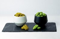 “お茶の時間に、驚きと贅沢を。”ほうじ茶と抹茶香る和風ナッツショコラ「ちょこの実」名古屋の老舗茶屋「妙香園」より11/1新発売