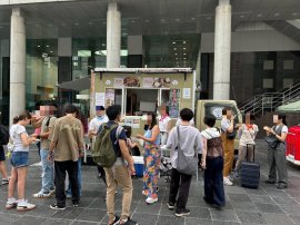 販売の様子 販売の様子