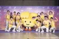 筋肉×ちょこちゃん×ダンスで会場を魅了「Rakuten GirlsAward 2025 AUTUMN/WINTER」でスペシャルステージを披露
