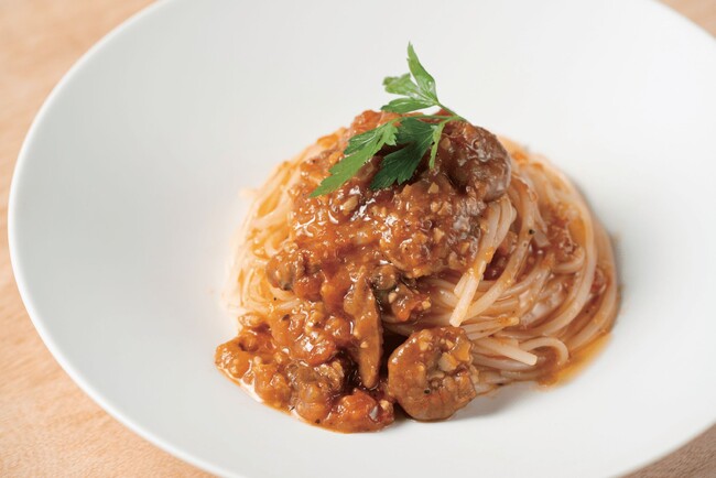 スノーピーク×ケアリングフード、新潟県産「雪室米粉麺」を共同開発 - 10月31日より発売