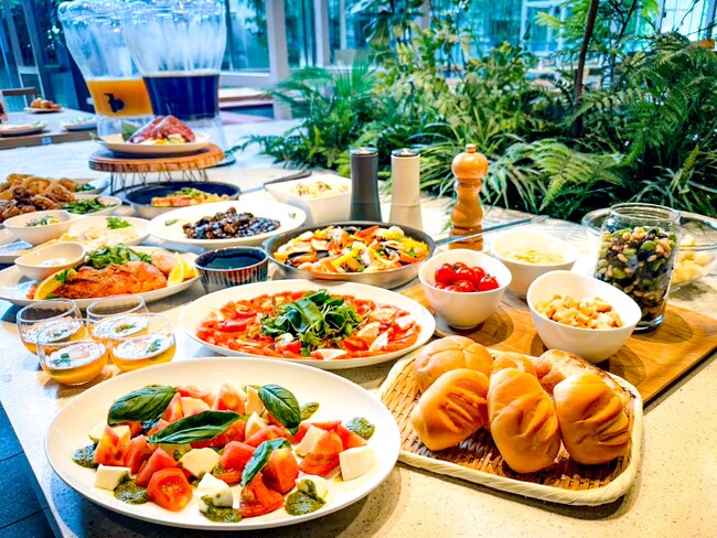 アマネク別府ゆらりが年末年始限定でディナービュッフェを提供「時を紡ぐ、祝宴のひととき ～ A Night to Remember ～」