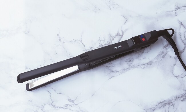 【メンズアイロンのおすすめ】初心者でもくせ毛を整えて自然なカールが作れる15mmプレートが人気!