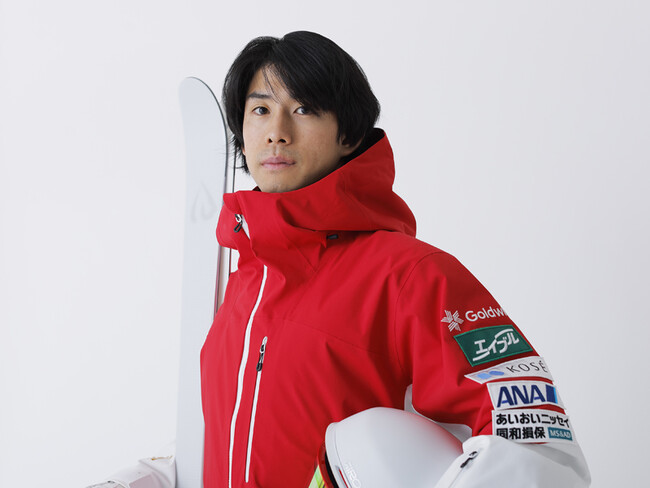 スキー日本代表チーム「SNOW JAPAN」2025-2026オフィシャルユニフォームを提供