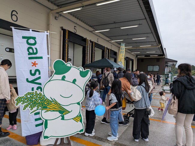 産直青果即売会に300人以上 普段入れない冷凍倉庫見学も大人気〔茨城 栃木〕