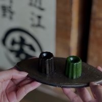 “見た目はカヌレ、中身は羊羹”お茶時間を彩る小さな贅沢「羊羹カヌレ」