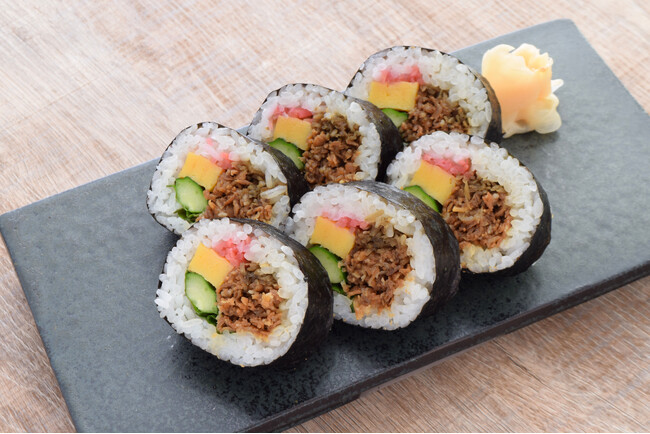 【古市庵】いい肉の日に牛しぐれ煮と青森県産ごぼうが主役の贅沢太巻が登場