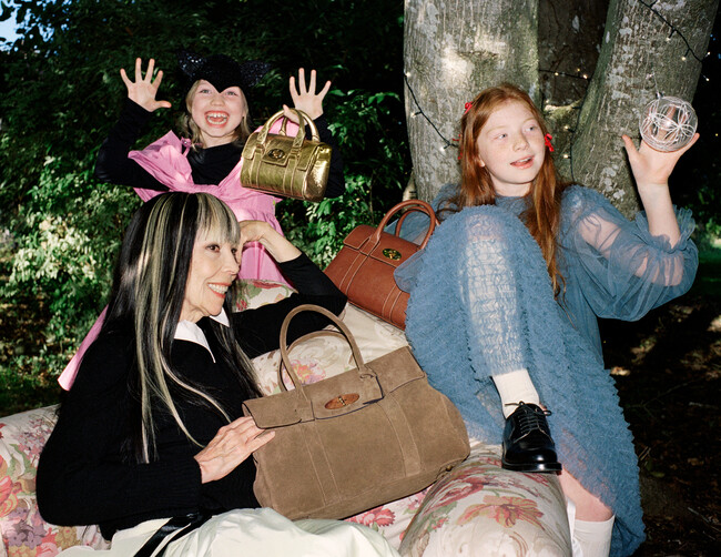 【マルベリー】ホリデーキャンペーン「Here We Go Round The Mulberry Tree～マルベリーツリーを囲んで～」を発表