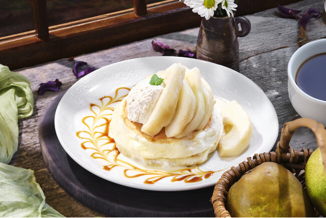 【高倉町珈琲】果物の女王「ラ・フランス」のリコッタパンケーキを今年も11月6日(木)から期間限定で販売！