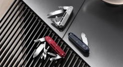 モダンで多用途なミニマリストツール「ALOX リファインド コレクション」アイコニックなマルチツールが新登場