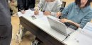 ワークショップに取り組む学生 ワークショップに取り組む学生