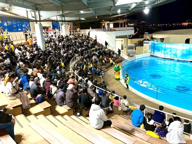 【開催報告】1,102名の笑顔が集合！ユーミーらいふグループ、新江ノ島水族館で地域への感謝を伝える「秋の大感謝祭2025～ハロウィンナイト」を盛大に開催