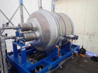 国内初、水素航空機向け燃料タンクの液化水素充填試験に成功