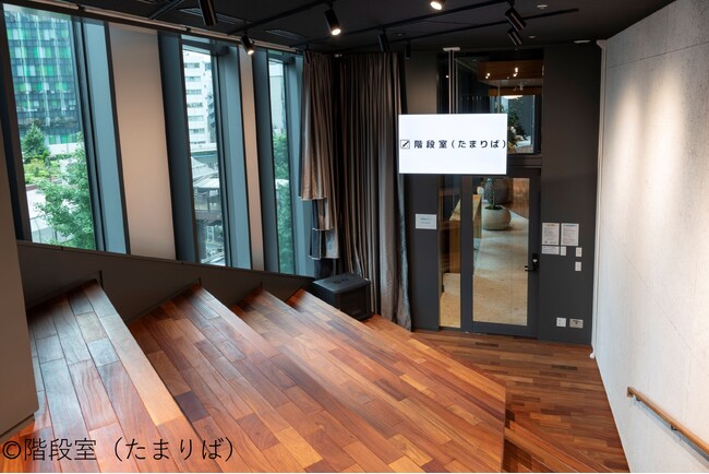 渋谷の新たな芸術発信拠点・渋谷アクシュのユニークスペース「階段室（たまりば）」にて油絵画家・日比さつき個展『あること』を開催