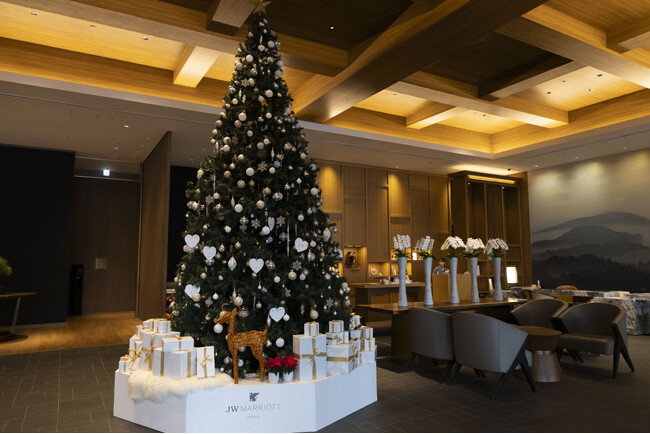 【JWマリオット・ホテル奈良】児童養護施設へクリスマスギフトを届ける「クリスマス・チャリティ点灯式2025」を11月14日に開催