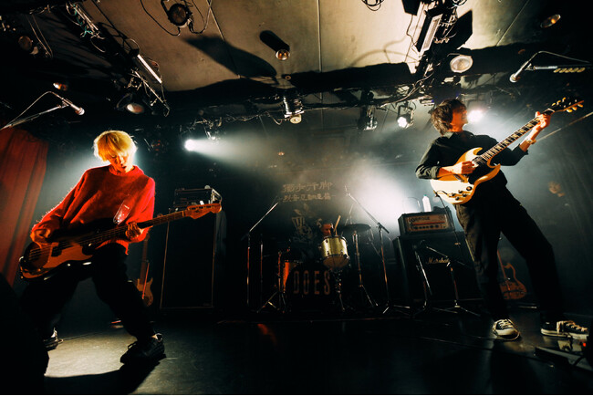 ロックバンド『DOES』ワンマンツアー「独歩行脚～烈音亜細亜篇～」東京公演・台湾公演がSOLD OUT！ 