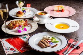 「SNOOPY HAPPINESS CHRISTMAS DINNER」イメージ写真 「SNOOPY HAPPINESS CHRISTMAS DINNER」イメージ写真