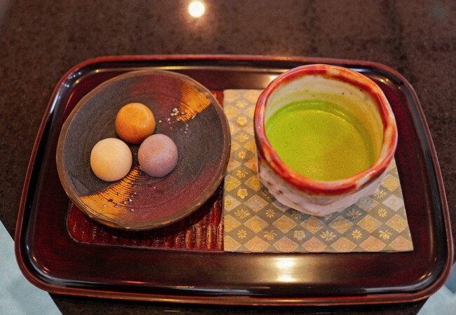【3つのまんじゅうでデジタルガイド体験】山田屋まんじゅう食べ比べスタート