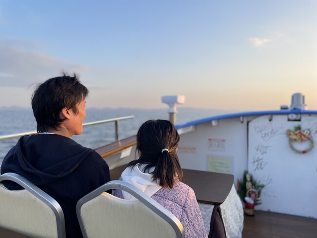 日本初!冬の海を“絶景こたつ”で楽しむ「三河湾こたつクルーズ」運航開始
