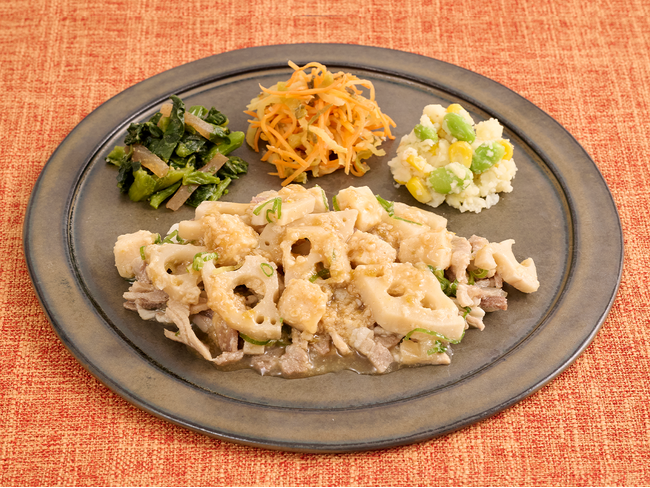 秋の味覚を堪能!「柚子胡椒香るれんこんと豚の旨だれ」が11月11日(火)に新登場