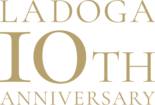 LADOGA JAPAN10周年記念第二弾　光り輝くグリッターシリーズ新作『Imperial Collection Vodka SNOW GLITTER』が登場