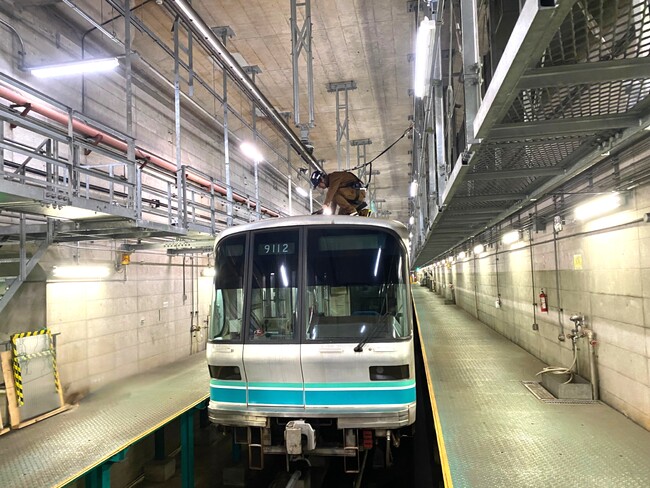 鉄道整備安全対策の新定番を目指す　常設型転落防止システム「アクロバット」第9回 鉄道技術展（2025年11月26日水曜～29日土曜）に出展決定