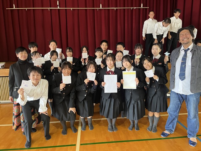 早稲田佐賀中学・高等学校で「世界とつながる学び」講演会