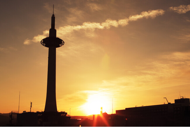 「ニデック京都タワー 元旦初のぼり2026」を開催