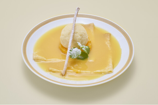 『パディントン(TM)』×COREDO室町　限定メニュー　マーマレード香る「クレープシュゼット」　「日本橋だし場 はなれ」　にて11月21日より期間限定販売