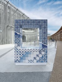 大阪・関西万博 ポルトガルパビリオン初出展　アズレージョを用いたインスタレーション作品《A JANELA（窓）》がINAXライブミュージアムに寄贈、常設展示へ！