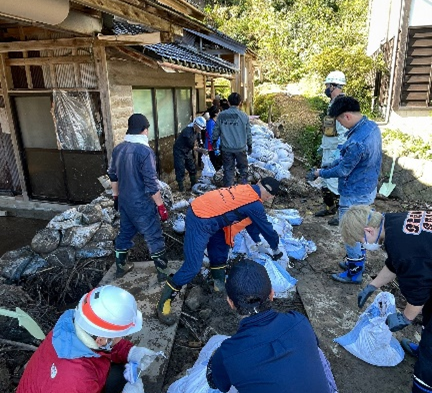 厚生労働大臣表彰「ボランティア功労」を受賞