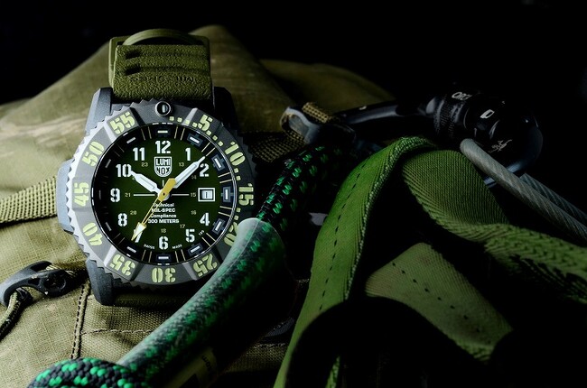 【独自素材CARBONOX(TM)＋ケース採用】サバイバル冒険家Bear Grylls(ベア・グリルス）シリーズとルミノックス原点のMIL-SPECシリーズから主要国限定でオリーブカラー登場