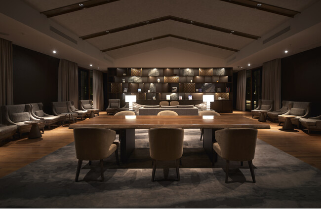 東京・芝の隠れ家ホテルで一夜限りのスペシャルなラウンジライブ リブランド8周年の特別な夜を彩る二重奏とオリジナルカクテルを提供