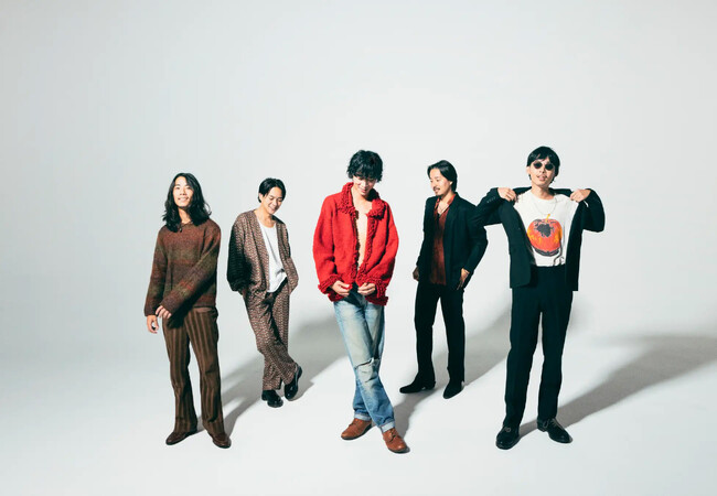 Suchmos YONCE & TAIHEIが一夜限りの特別セッション！バンド初となるウェディングソング「Marry」アコースティックライブを披露