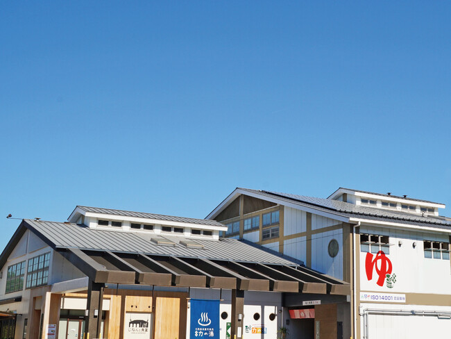 favy、シェア型フードホールのノウハウを温浴施設へ初導入。京都「伏見力の湯」内『じねんと食堂』を11月26日（水）にリニューアルオープン