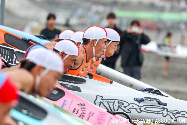【西浜サーフライフセービングクラブ総合優勝！】NEWチャンピオン達が誕生！台風により波が上がり、多くのドラマが生まれた全日本。2025年度、年間総合の戦いが始まった。
