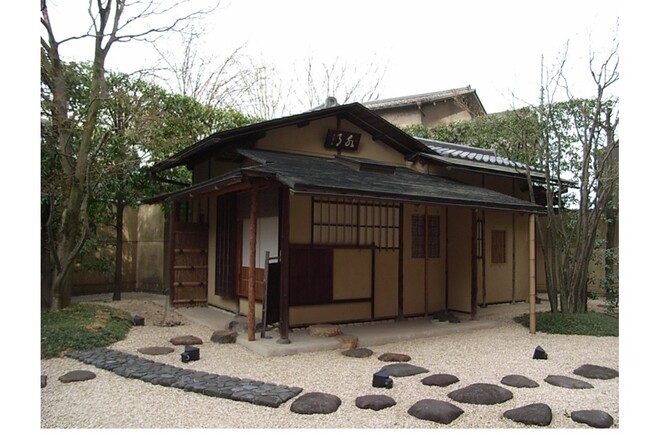 「山梨中央銀行（旧名取家住宅）茶室水月」の国登録有形文化財への登録答申について