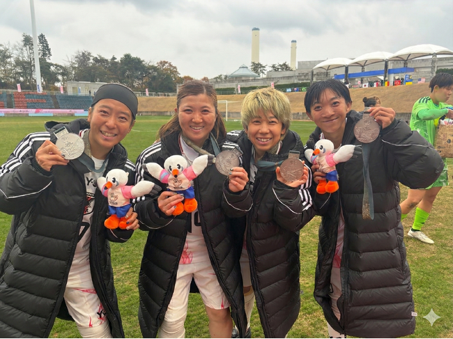 ケイアイスター不動産所属の選手と監督がデフリンピック女子サッカー銀メダル獲得に貢献
