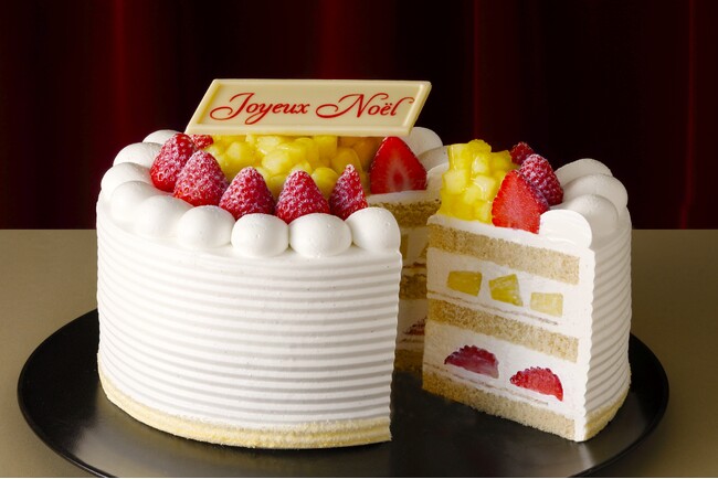 “大阪の聖夜”がもっと華やぐ。究極のクリスマスケーキを囲むホリデーシーズン！