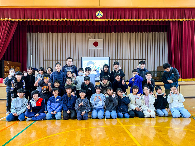 大志小学校5年生62名が参加ペットボトルキャップをアップサイクルしてキーホルダー制作!