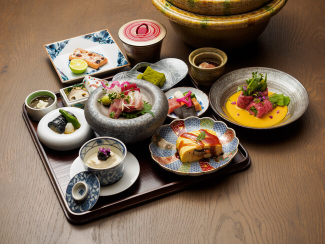 ”本格和食とライブ感あふれる食体験を”『Restaurant UMITO Akasaka』2025年12月1日リニューアルオープン。8席のカウンターダイニングで新たなUMITOの“食の旅”がはじまる