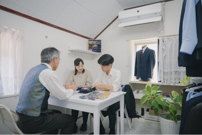 千葉市花見川区浪花町の老舗ネクタイメーカーが親子の記憶を結ぶ「はじめてのネクタイ」、クラウドファンディング 