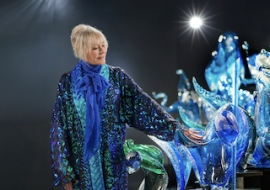 アーティストでビジョナリーのトリッシュ・デュガン氏と共に未来を想像 〜 12月3日20時にサイエントロジー・ネットワークで放映 アーティストでビジョナリーのトリッシュ・デュガン氏と共に未来を想像 〜 12月3日20時にサイエントロジー・ネットワークで放映