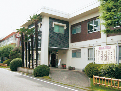 【昭和西川】福祉施設「光の家新生園」で地域向け寝具体験会を開催