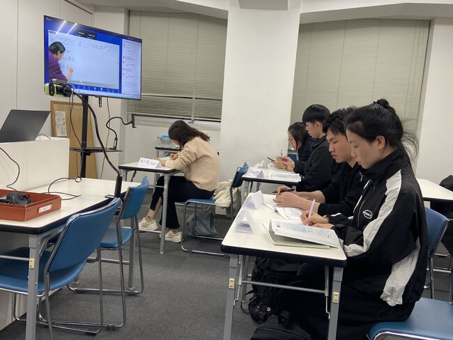 TCJグローバル、文部科学省委託事業における取組として株式会社プロントコーポレーションで特定技能スタッフ向け日本語レッスンを開始