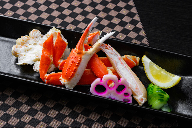 金沢で迎える華やぎの新年 冬の味覚・ズワイ蟹会席「六華-ROKKA-」付き宿泊プラン販売開始