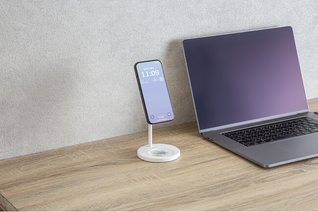 【ニトリ】マグネットでピタッと吸着！ マグネット対応スマホスタンドシリーズとQi2対応チャージャーを新発売