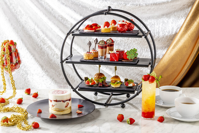 いちごとチョコレートのアフタヌーンティー“幸運の始まり”  一瞬のとろける贅沢パンケーキ